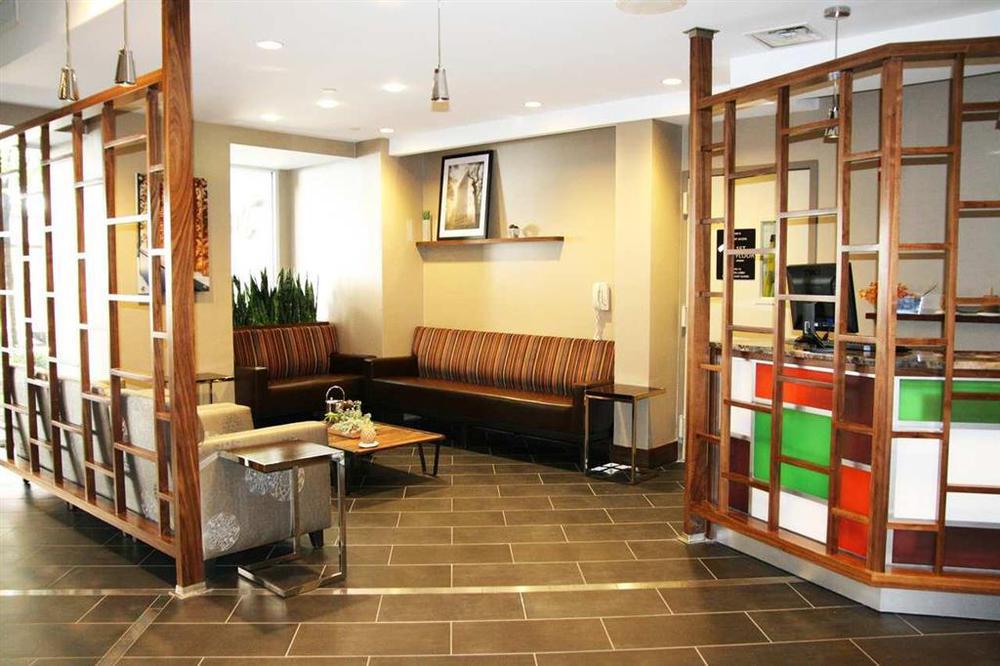 Hampton Inn Manhattan Chelsea New York Interior photo