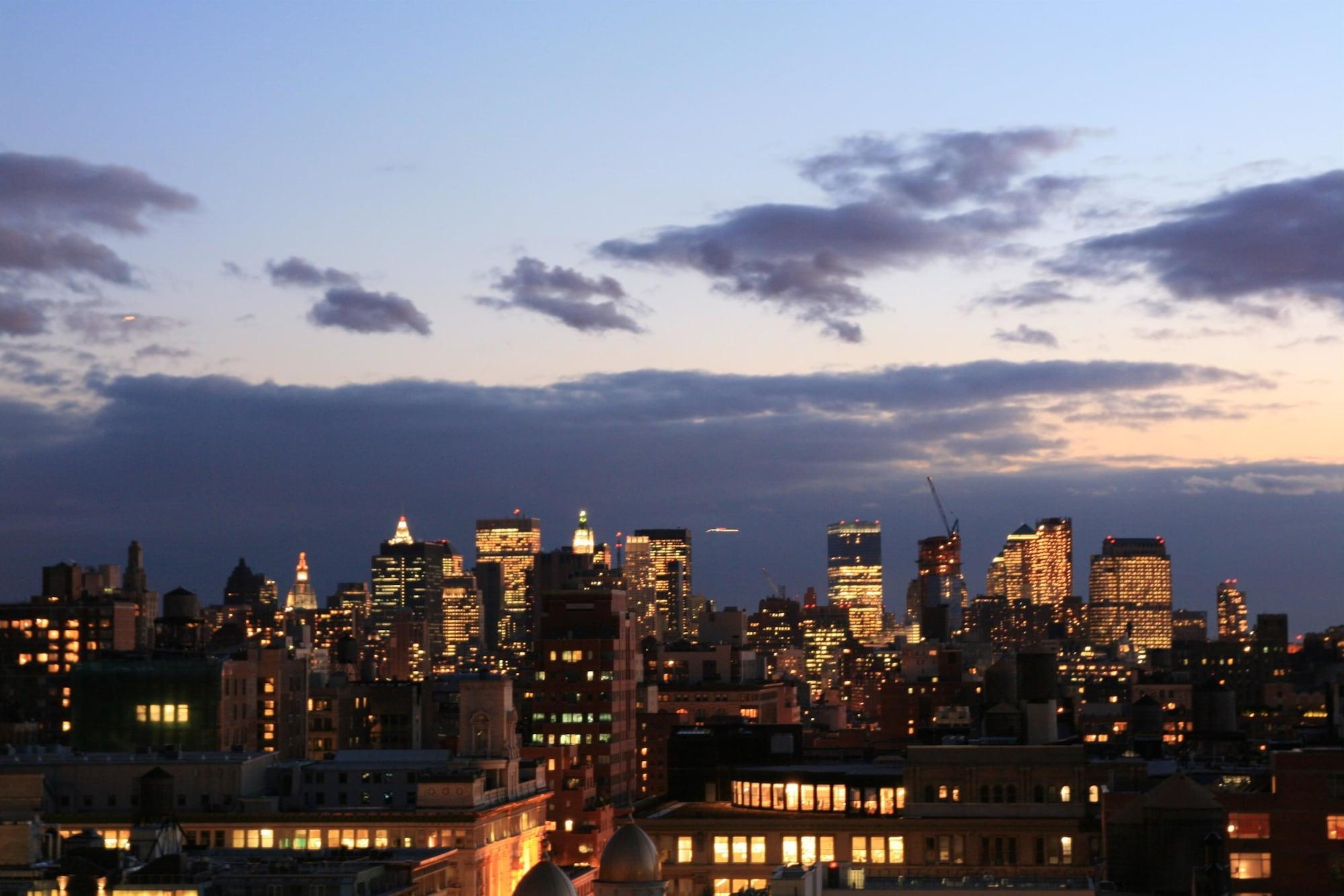 Hampton Inn Manhattan Chelsea New York Exterior photo